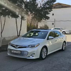 Toyota Avalon 2013
