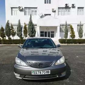 Toyota Camry 2003
