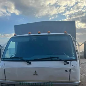 Mitsubishi Canter 2002