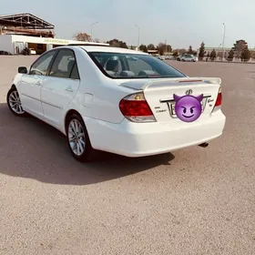 Toyota Camry 2005