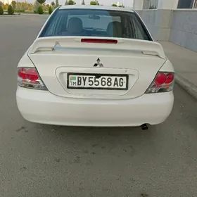 Mitsubishi Lancer 2005