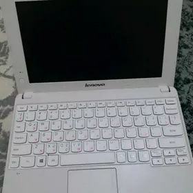 школьный компьютер