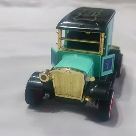 Antika maşynlar Demir