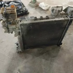 Radiator Mercedes Benz Viano
