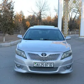 Toyota Camry 2010