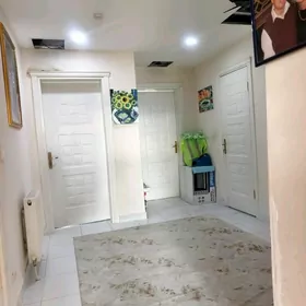 Mir 8 3komnat 5 -etaž