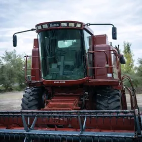 Case STX325 Accusteer 2004