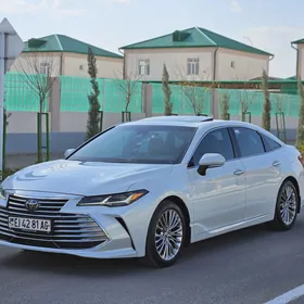 Toyota Avalon 2022