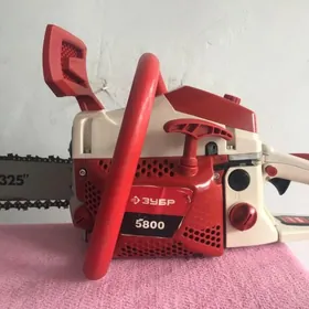 Benzopila ЗУБР täze