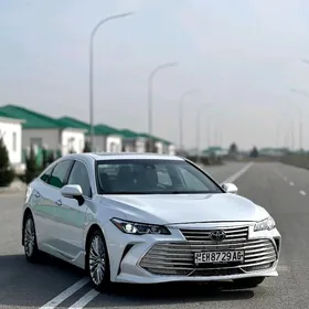 Toyota Avalon 2019