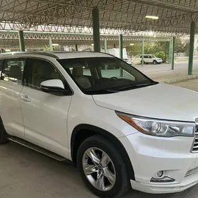 Toyota Highlander 2016