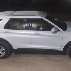 Ford Explorer 2020