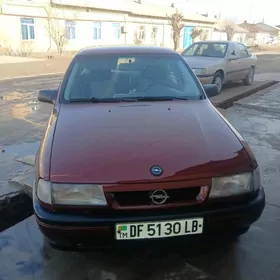 Opel Vectra 1989