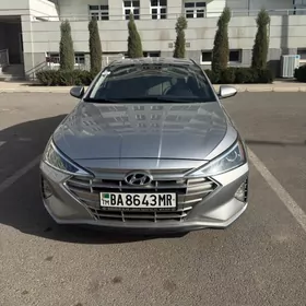 Hyundai Elantra 2020