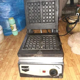 ВАФЛИНИЦА ХОРОШИМ СОСТОЯНИЕМ