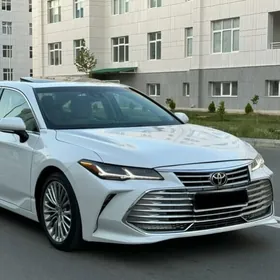 Toyota Avalon 2019