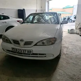 Nissan Primera 2001