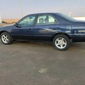 Toyota Camry 1999