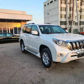 Toyota Land Cruiser Prado 2014