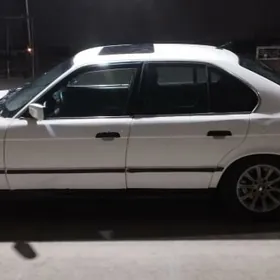 BMW 525 1990