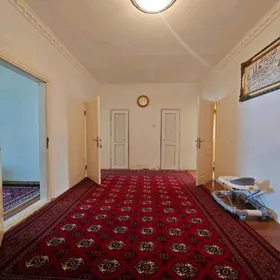 Mir 7  4komnat  6etaj