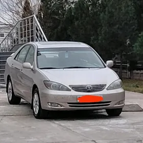 Toyota Camry 2003