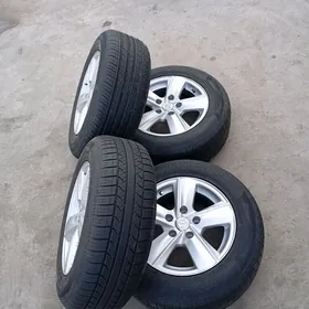 15dıska bolan kopılek  Toyota