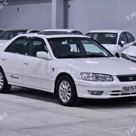 Toyota Camry 2000