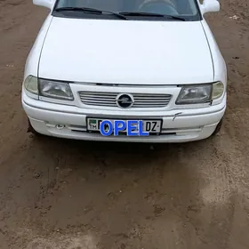 Opel Astra 1996
