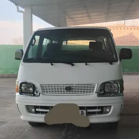 Toyota Hiace 2001