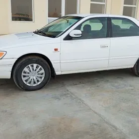 Toyota Camry 1997
