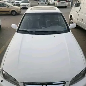 Toyota Camry 2001
