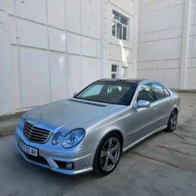 Mercedes-Benz E350 2005