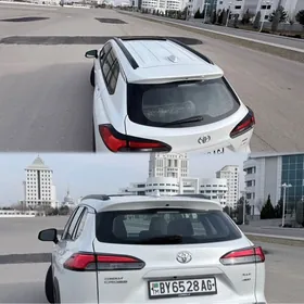 Toyota Corolla Cross 2024