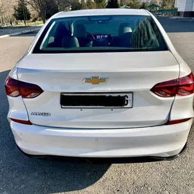 Chevrolet Monza 2024