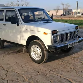 Lada Niva 1981