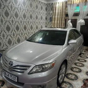 Toyota Camry 2011