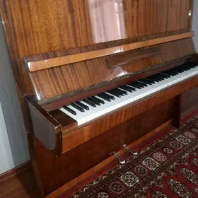 PIANINO