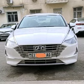 Hyundai Sonata 2020