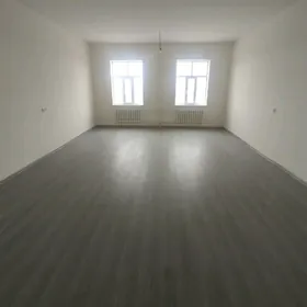 Aeroport yol 30 yyllyk