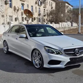 Mercedes-Benz E350 2011