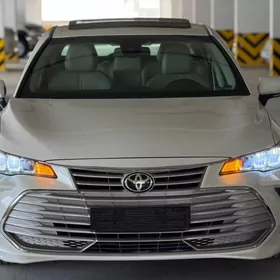 Toyota Avalon 2019