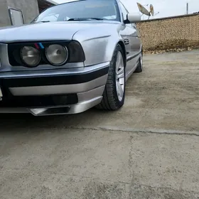 BMW 525 1993