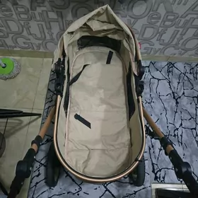 детская коляска фирмы Beleco