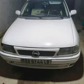Opel Astra 1996