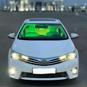 Toyota Corolla 2015