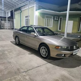 Mitsubishi Galant 2002