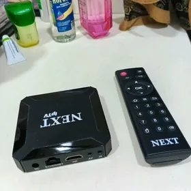 тюнер почти новый