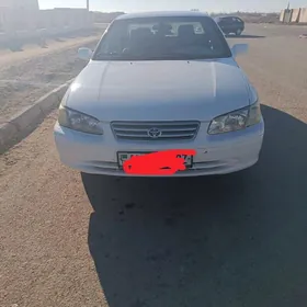Toyota Camry 1999