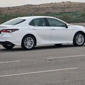 Toyota Camry 2022